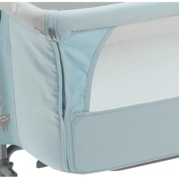 Chicco Next2Me Side Sleeping Crib - Sky - Detail