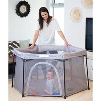 Koo-Di Deluxe Foldable Playpen Inside