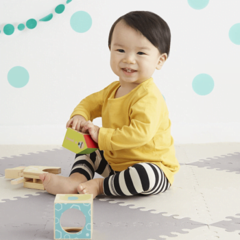 Skip Hop Geo Playmat - Grey-Cream Play Time