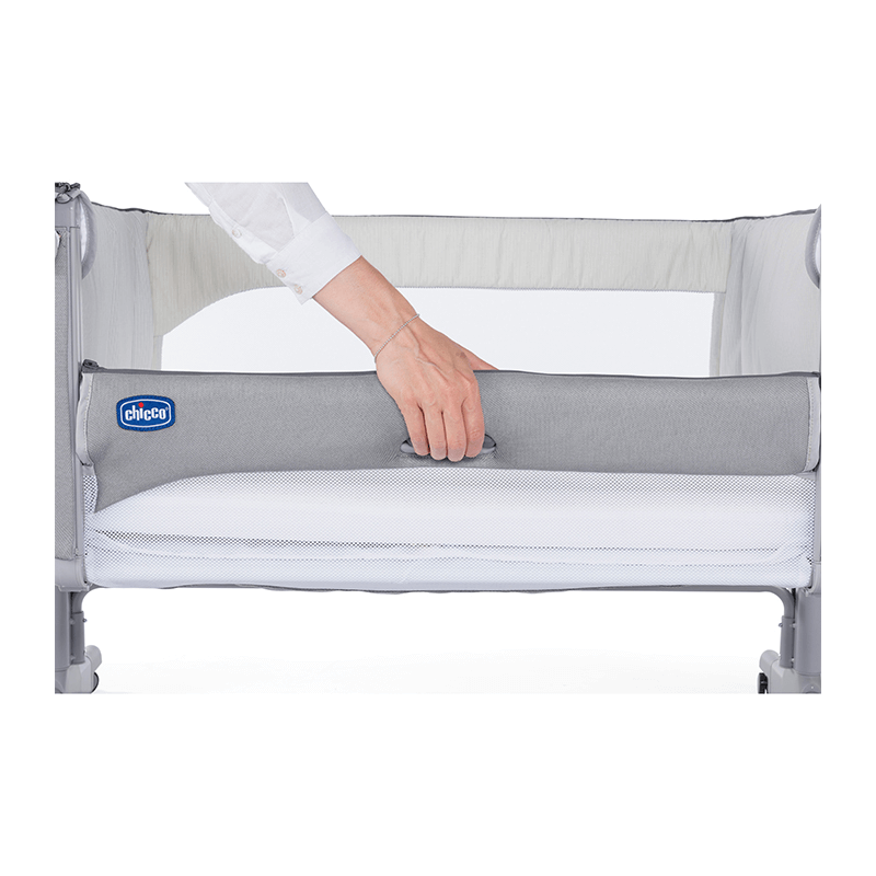 Chicco Next2Me 2 Magic Side-Sleeping Crib - Cool Grey