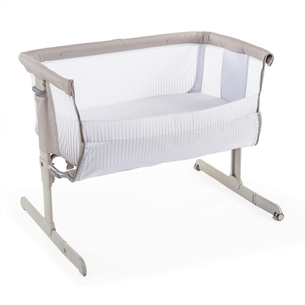 Chicco Next2Me Air Side-Sleeping Crib | Bedside Crib | Newborn Crib