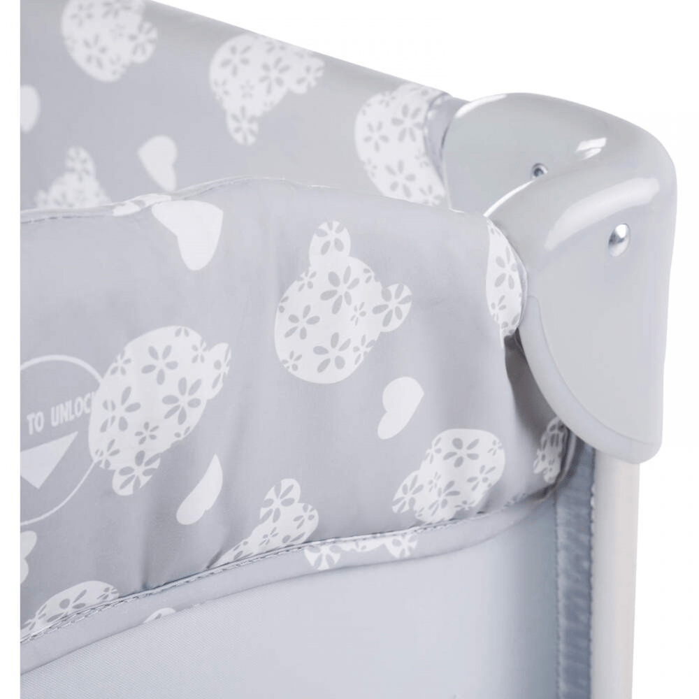 Hauck Sleep'n Care Plus Travel Cot | Baby Crib | lowerable side part