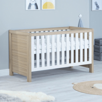 Babymore Luno Cot Bed - White Oak