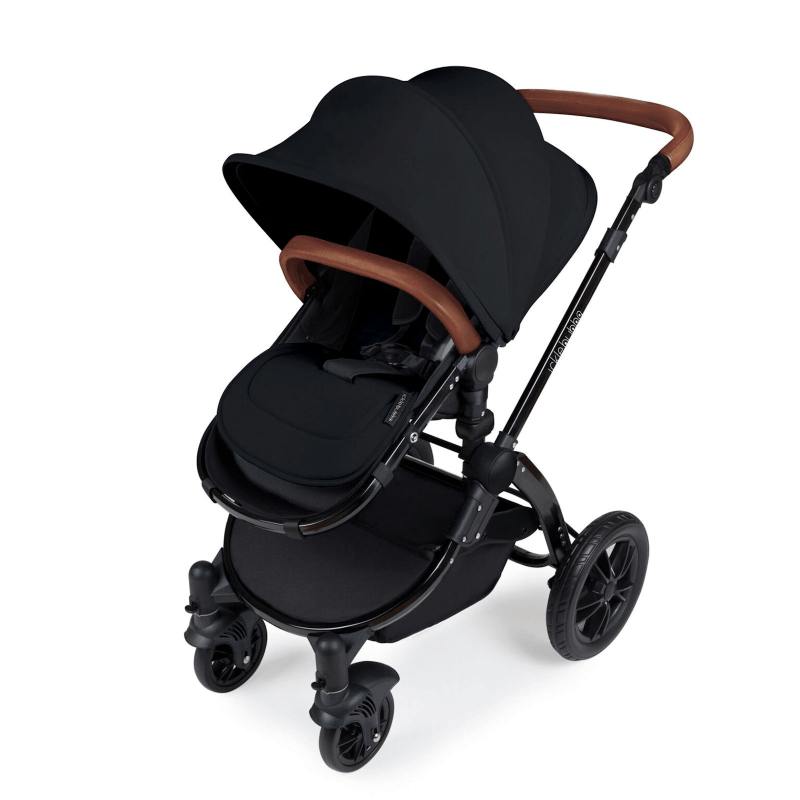Ickle Bubba Stomp V3 i-Size Travel System with ISOFIX Base - Black on Black Frame - Image 3