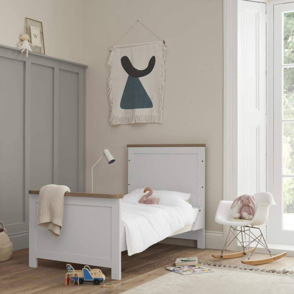 Tutti Bambini Verona Cot Bed - White and Oak