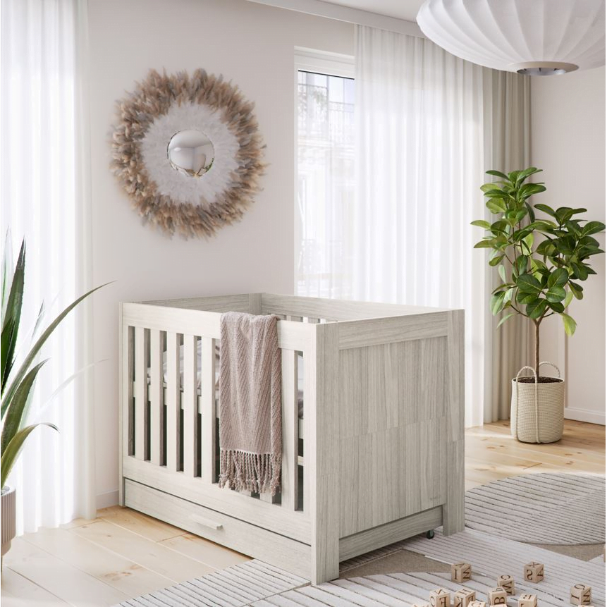 Venicci Forenzo Cot Bed with Underdrawer - Nordic White Oak